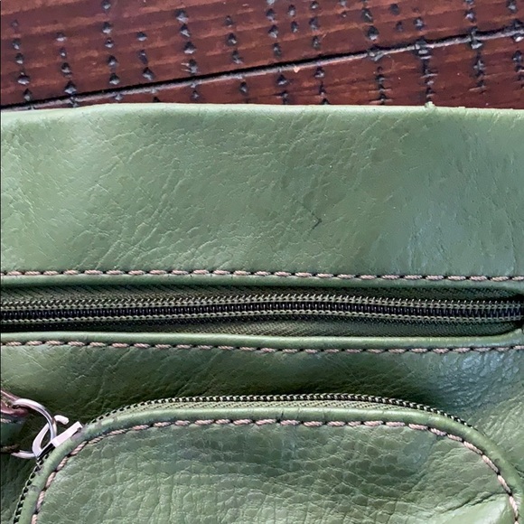 Green Relic Crossbody Bag - Picture 5 of 8